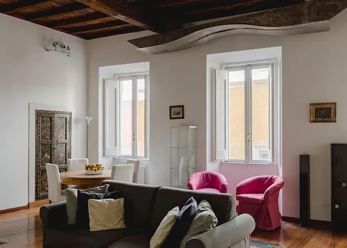 Giusi Trevi Apartamento *