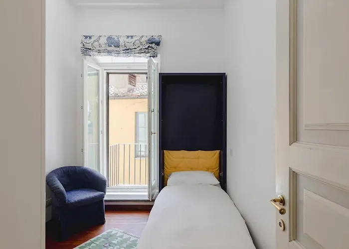 Giusi Trevi Apartamento Roma